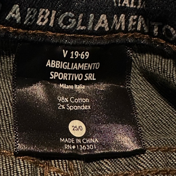 NWT V19-69 jeans - Picture 5 of 10